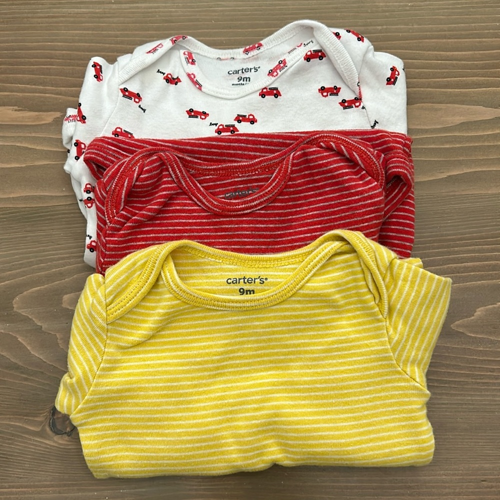 Carters 3pack long sleeved onesies 9M